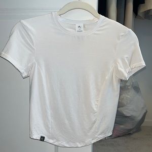 Mellow soft white crop T-shirt